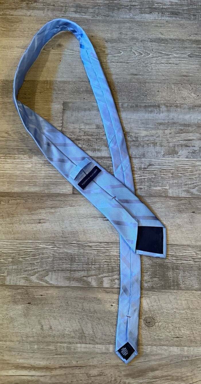 NWOT Tommy Hilfiger Lavender Textured Tie